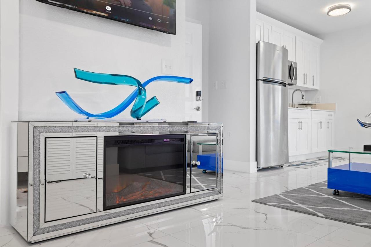 Beautiful In The Heart Of Apt 1 Appartamento