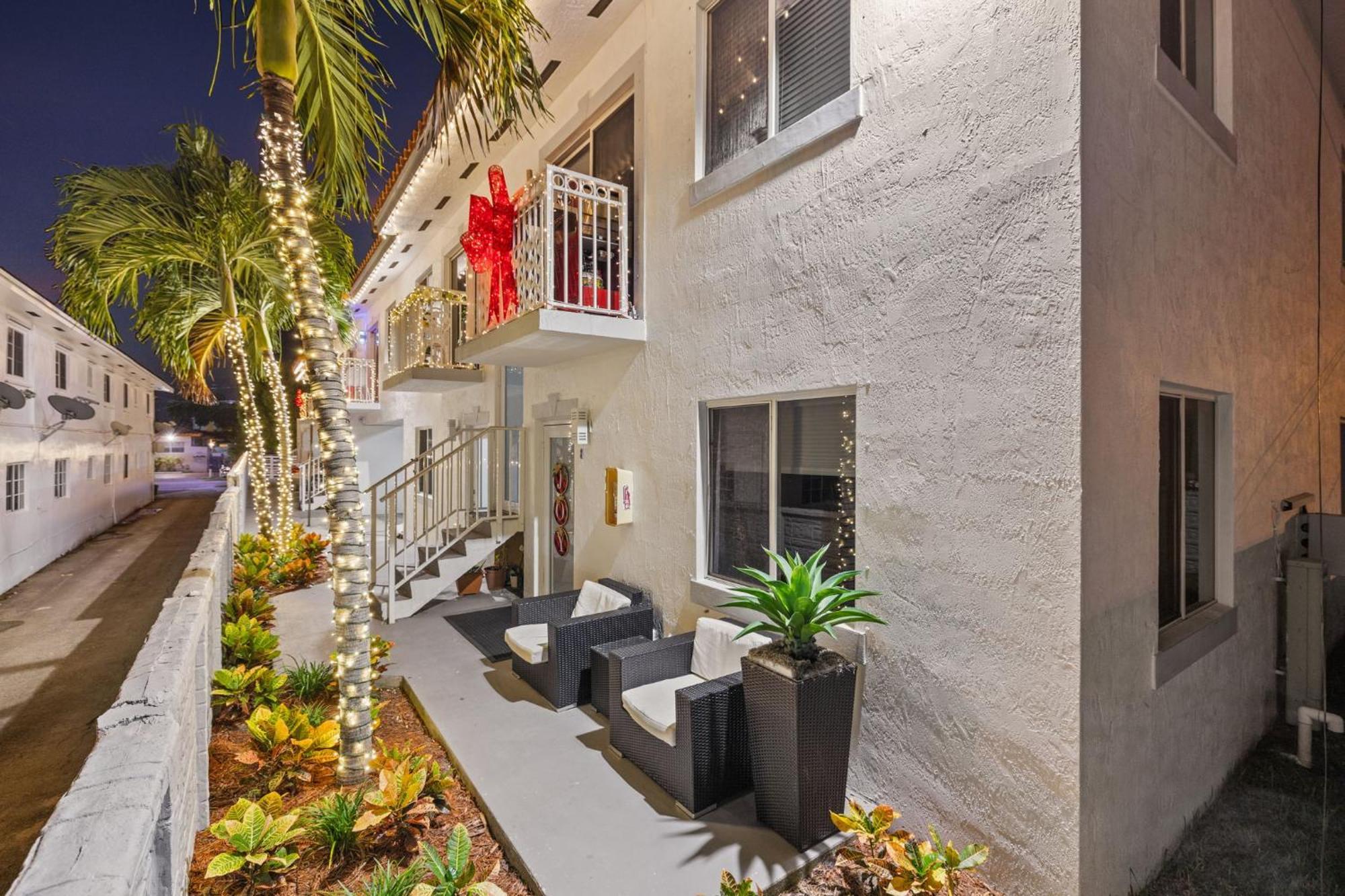 Beautiful In The Heart Of Apt 1 Appartamento